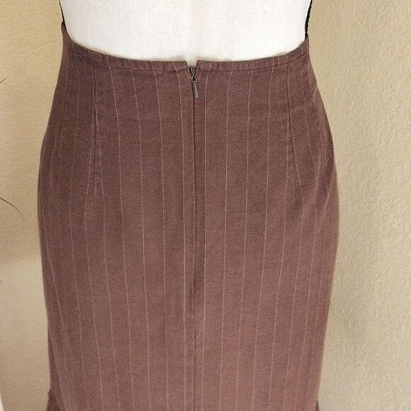 J. Jill Pin Striped Cotton/Linen Blend Skirt - Picture 6 of 9